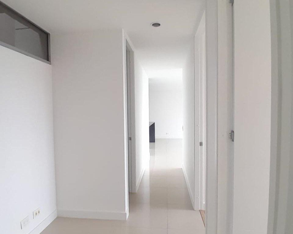 Apartamento en arriendo Antioquia Medellín Villanueva 85 m2 Habitaciones 3 Baños 2 Garajes 1 Precio $5650000