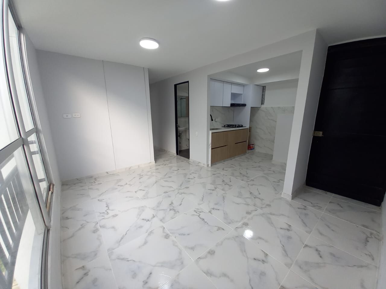 Apartamento en arriendo Valle Del Cauca Cali Nn 47 m2 Habitaciones 2 Baños 2 Garajes 0 Precio $1100000