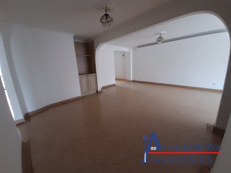 Apartamento en arriendo Antioquia Medellín La Castellana 137 m2 Habitaciones 3 Baños 3 Garajes 0 Precio $3800000