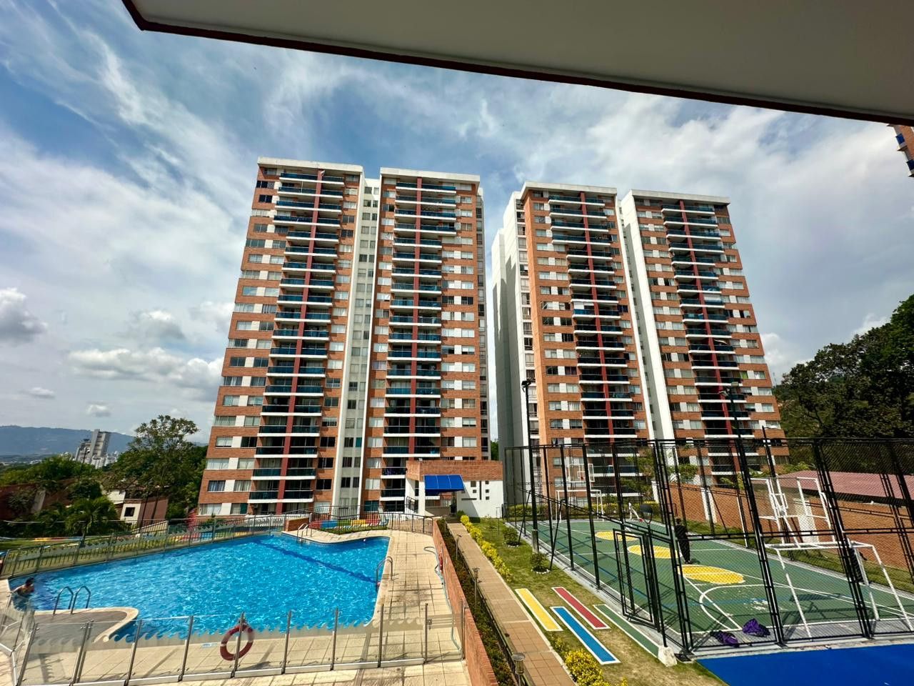 Apartamento en venta Santander Floridablanca Villa Piedra Del Sol 96 m2 Habitaciones 3 Baños 2 Garajes 1 Precio $485000000