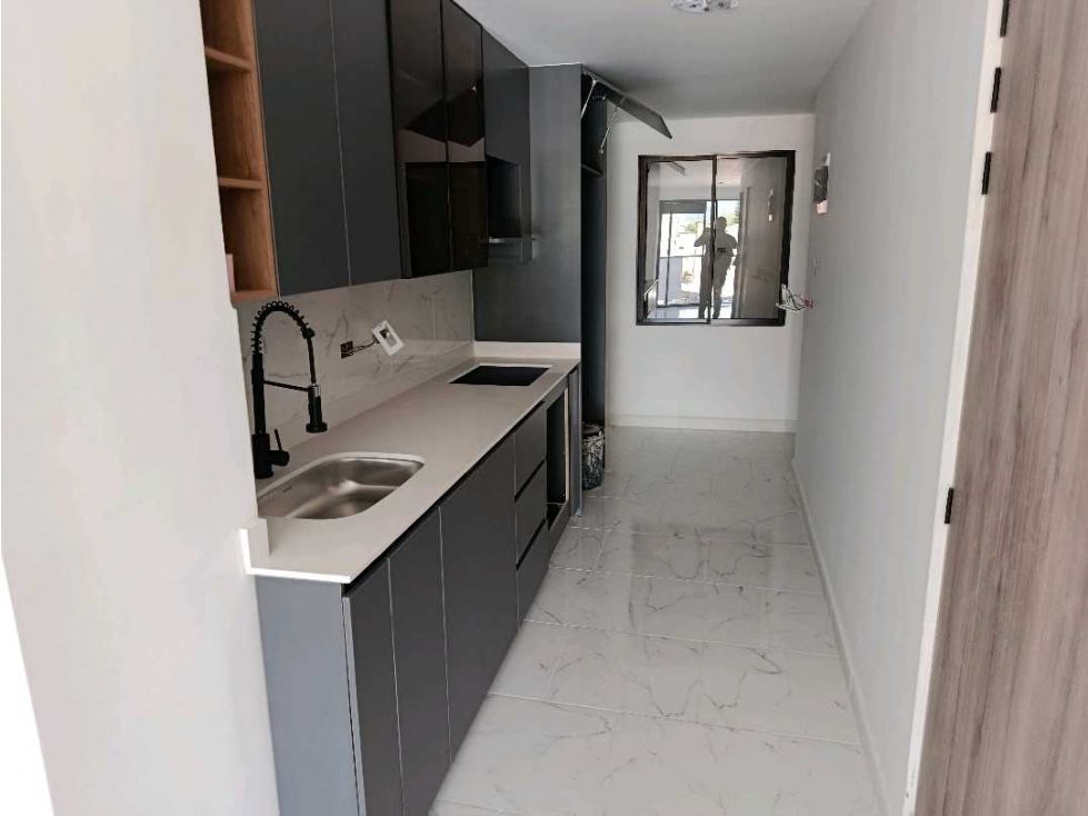 Apartamento en arriendo Antioquia Envigado La Paz 68 m2 Habitaciones 3 Baños 2 Garajes 0 Precio $2700000