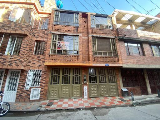 Casa en arriendo Cundinamarca Bogotá Villa Amalia 101 m2 Habitaciones 3 Baños 3 Garajes 1 Precio $1900000