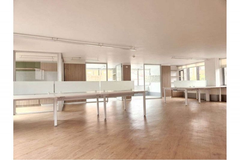 Oficina en venta Cundinamarca Bogotá Quinta Camacho 112 m2 Habitaciones 0 Baños 0 Garajes 2 Precio $650000000
