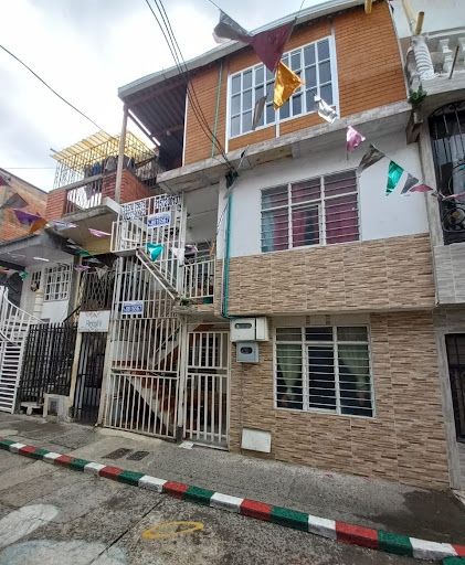 Apartamento en arriendo Valle Del Cauca Cali El Retiro 75 m2 Habitaciones 2 Baños 1 Garajes 0 Precio $440000