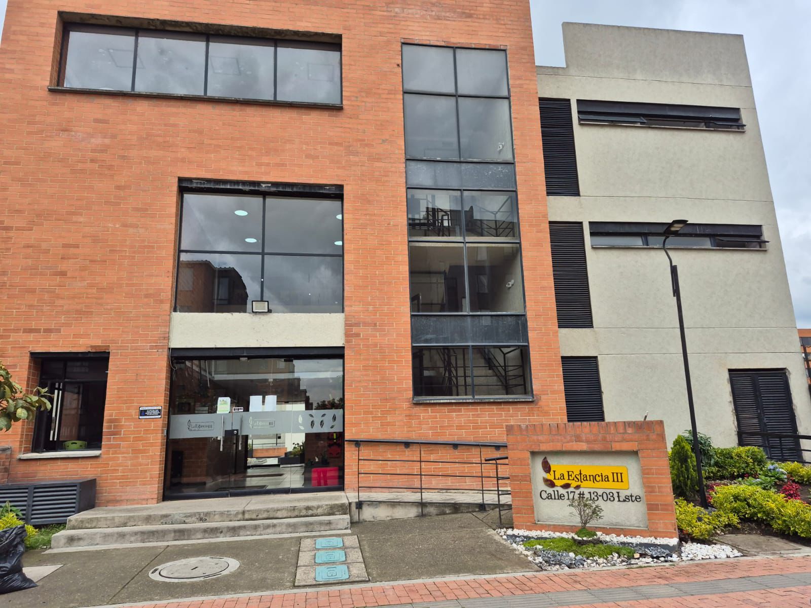 Apartamento en venta Cundinamarca Mosquera Cr La Estancia Et Ii 60 m2 Habitaciones 3 Baños 2 Garajes 1 Precio $185000000