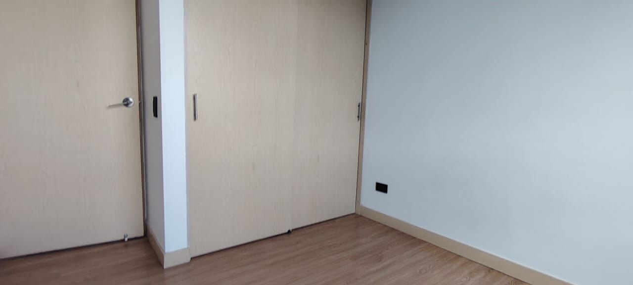 Apartamento en arriendo Antioquia Envigado El Esmeraldal 78 m2 Habitaciones 3 Baños 2 Garajes 1 Precio $4200000