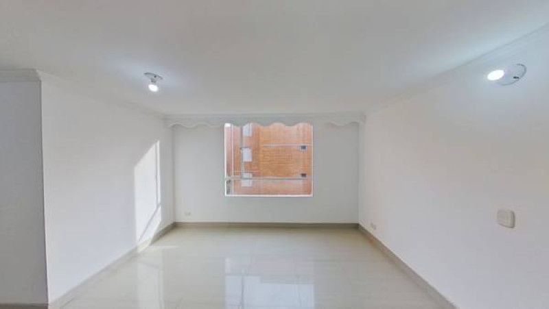 Apartamento en venta Cundinamarca Soacha Cr La Grandeza Et Iii 55 m2 Habitaciones 3 Baños 2 Garajes 0 Precio $148000000