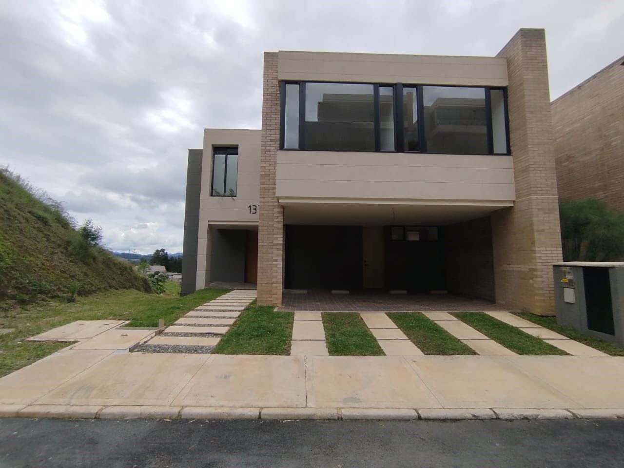 Casa en arriendo Antioquia Rionegro Rionegro 328 m2 Habitaciones 3 Baños 5 Garajes 2 Precio $15000000