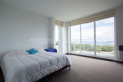 Casa en venta Cundinamarca Chía Chia 600 m2 Habitaciones 5 Baños 6 Garajes 10 Precio $2400000000