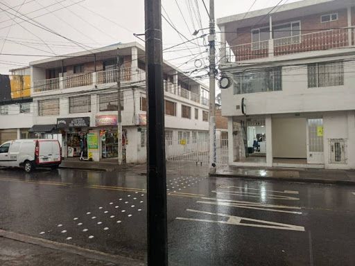 Local en arriendo Cundinamarca Bogotá Villas Del Madrigal 35 m2 Habitaciones 0 Baños 1 Garajes 0 Precio $1500000