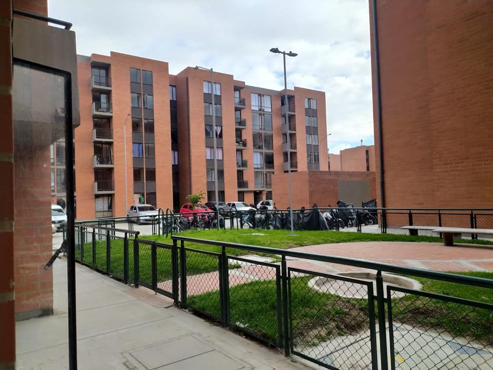 Apartamento en venta Cundinamarca Soacha Hogares Soacha 59 m2 Habitaciones 3 Baños 2 Garajes 0 Precio $165000000