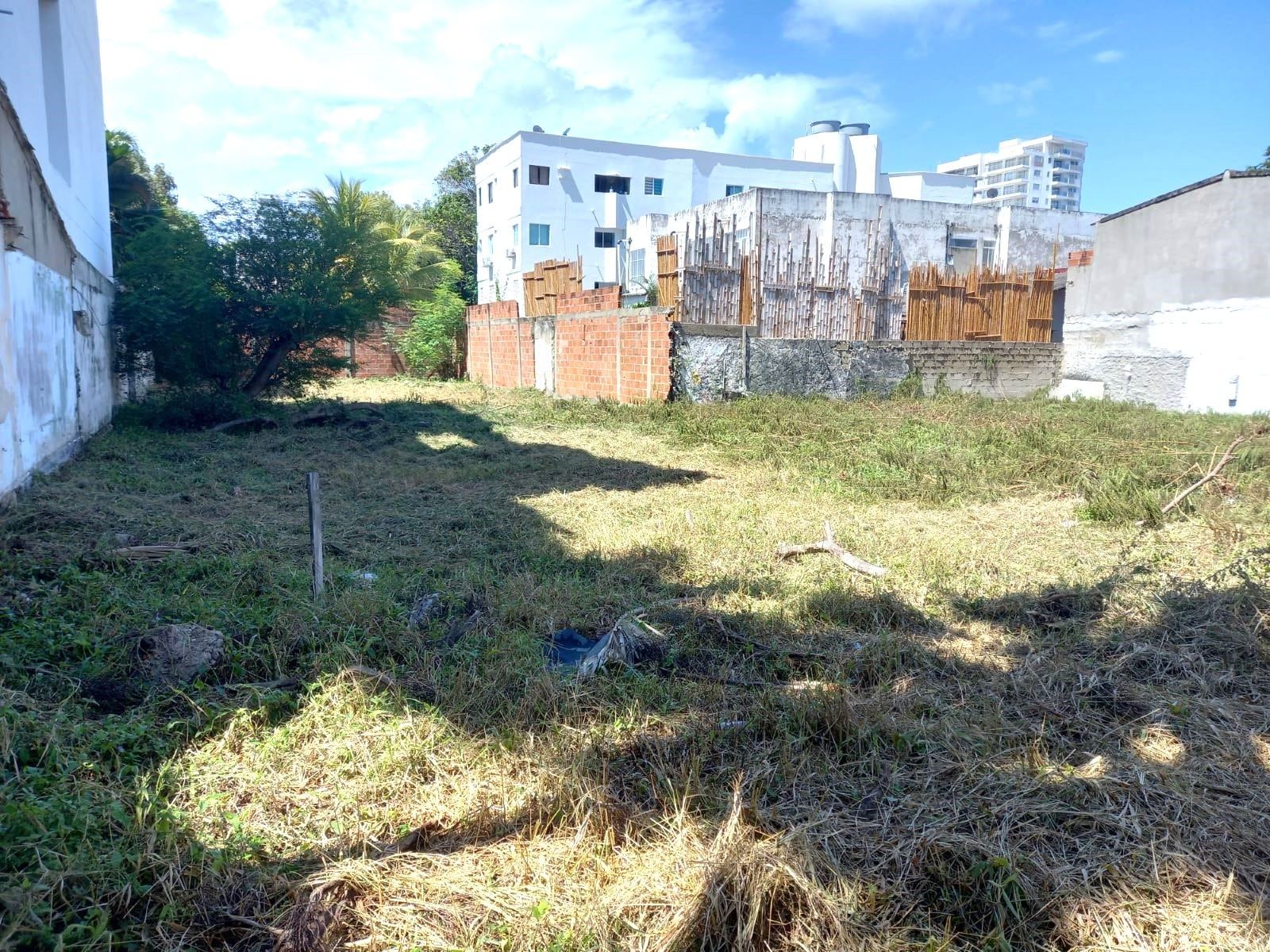 Lote en arriendo o venta Bolívar Cartagena Crespo 991 m2 Habitaciones 0 Baños 0 Garajes 0 Precio venta $3500000000 Precio arriendo $18000000