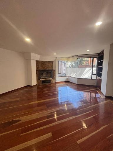 Apartamento en arriendo Cundinamarca Bogotá Polo Club 154 m2 Habitaciones 4 Baños 3 Garajes 1 Precio $8500000