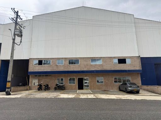 Bodega en venta Antioquia Guarne Guarne 1810 m2 Habitaciones 0 Baños 6 Garajes 8 Precio $8700000000