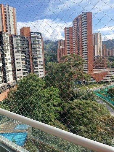 Apartamento en arriendo Antioquia Sabaneta Holanda 56 m2 Habitaciones 2 Baños 2 Garajes 1 Precio $2500000
