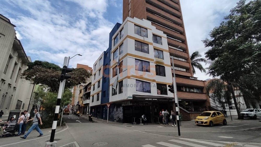Oficina en venta Antioquia Medellín Las Estancias 930 m2 Habitaciones 0 Baños 5 Garajes 0 Precio $10000000000