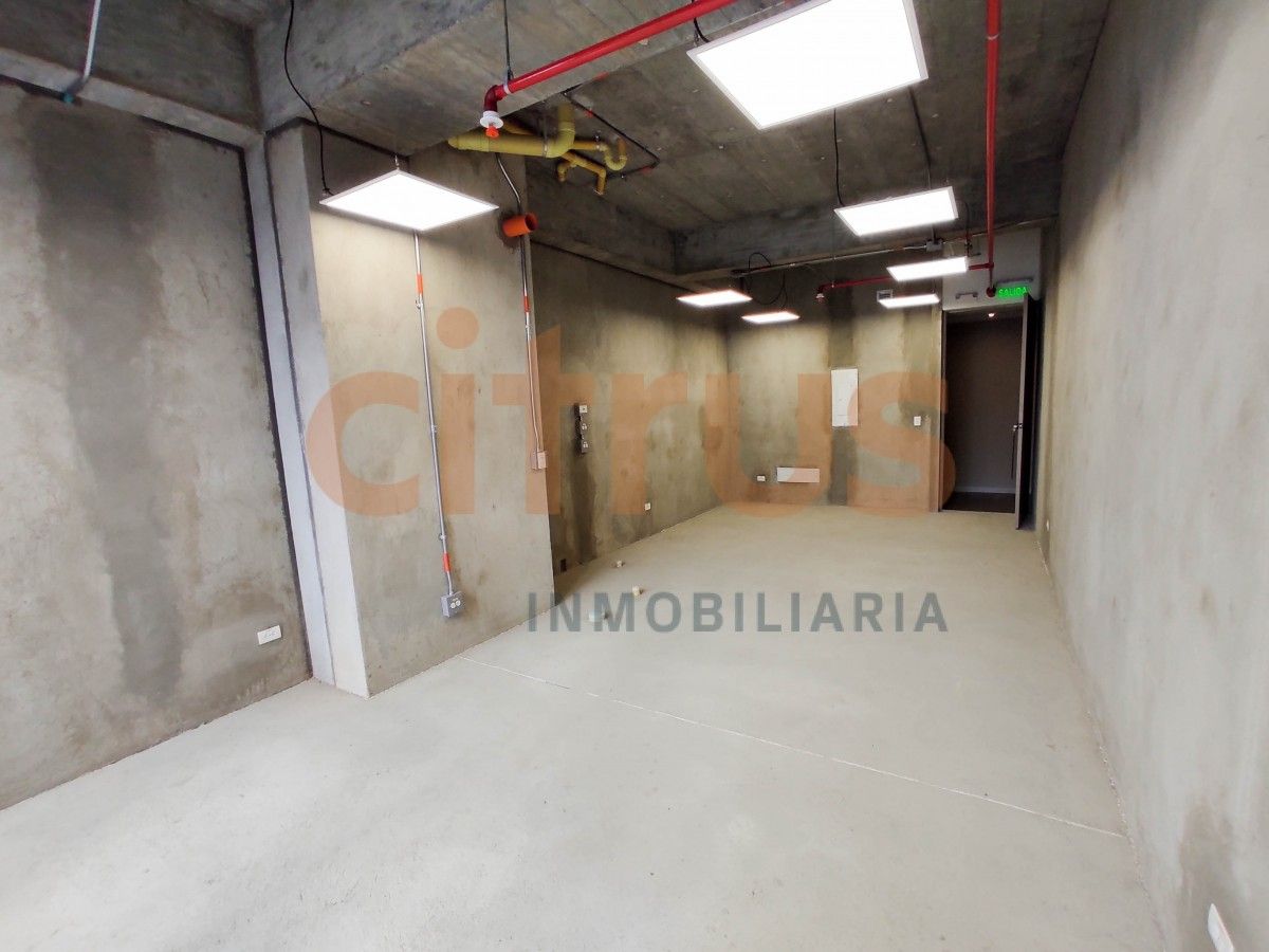 Oficina en arriendo Antioquia Medellín Altos Del Poblado 34 m2 Habitaciones 0 Baños 0 Garajes 1 Precio $2262000