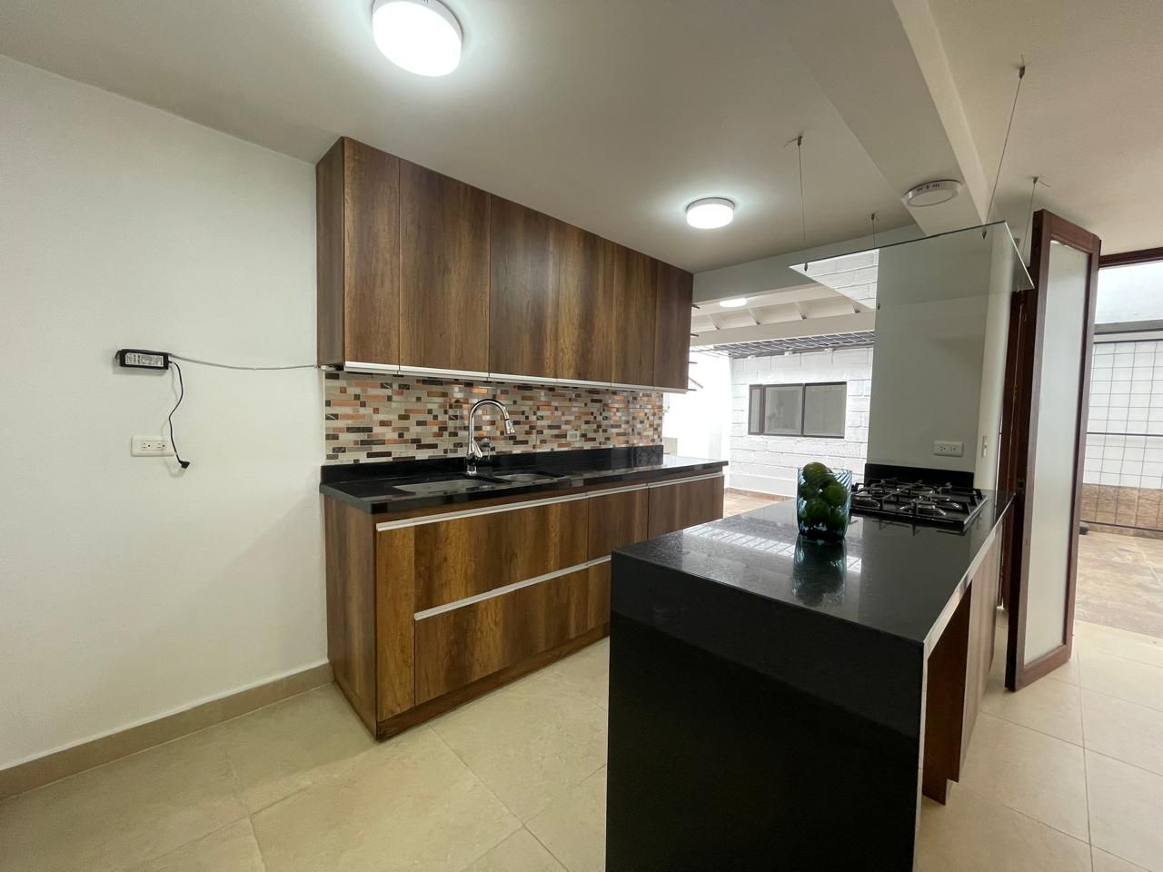 Casa en arriendo Antioquia Envigado Mt Villa Grande 250 m2 Habitaciones 4 Baños 5 Garajes 2 Precio $9500000