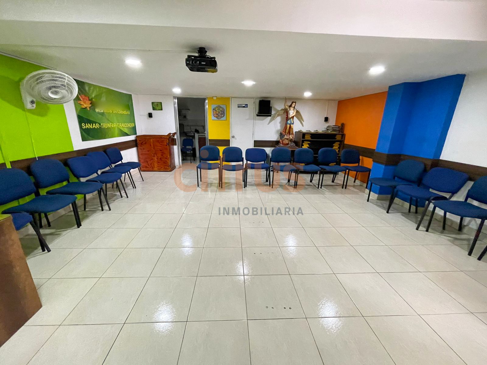 Local en venta Antioquia Medellín San Joaquin 61 m2 Habitaciones 0 Baños 1 Garajes 0 Precio $450000000