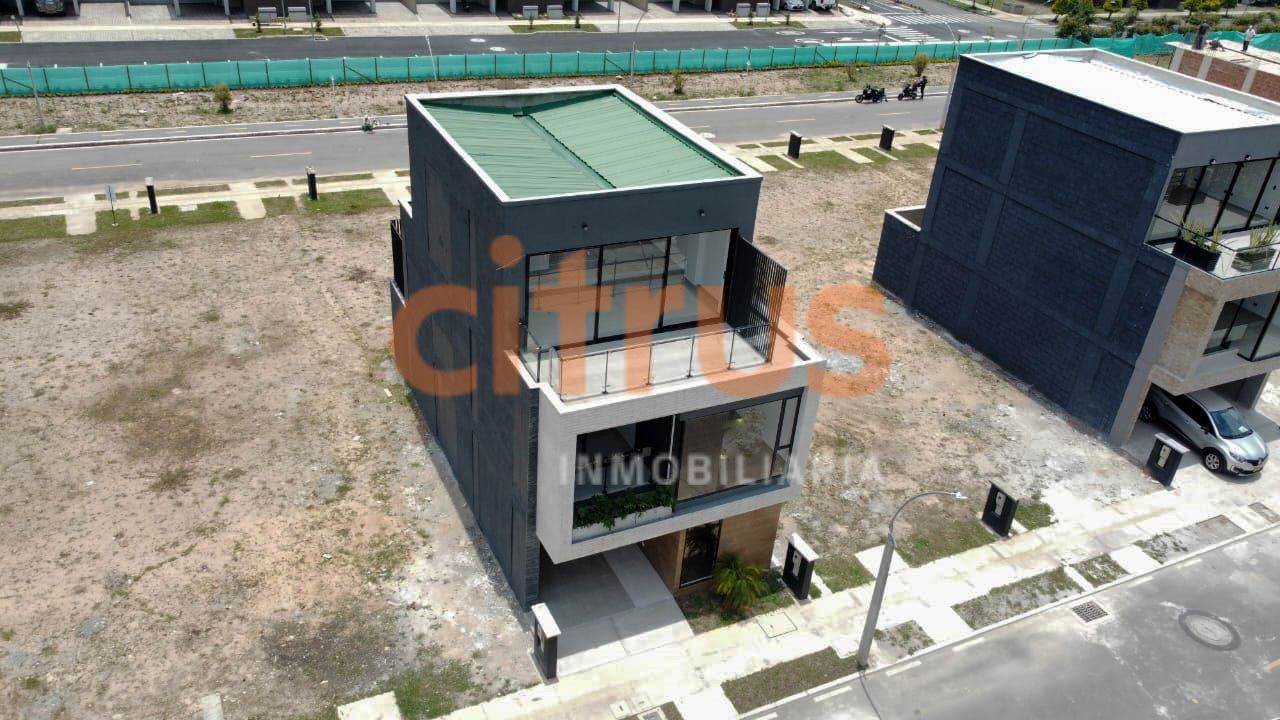Casa en venta Antioquia Rionegro Ub Lotus Et I 230 m2 Habitaciones 4 Baños 5 Garajes 1 Precio $1099000000