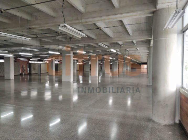 Oficina en arriendo Antioquia Medellín Shellmar 1165 m2 Habitaciones 0 Baños 10 Garajes 21 Precio $95915000