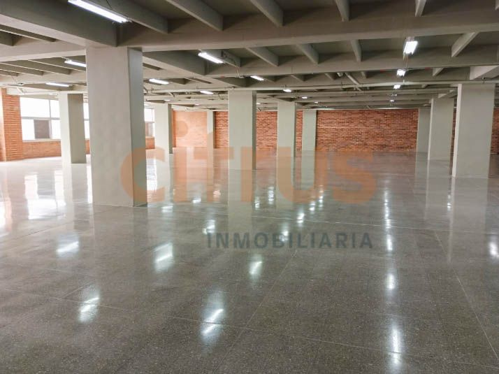 Oficina en arriendo Antioquia Medellín Shellmar 924 m2 Habitaciones 0 Baños 8 Garajes 12 Precio $60878720
