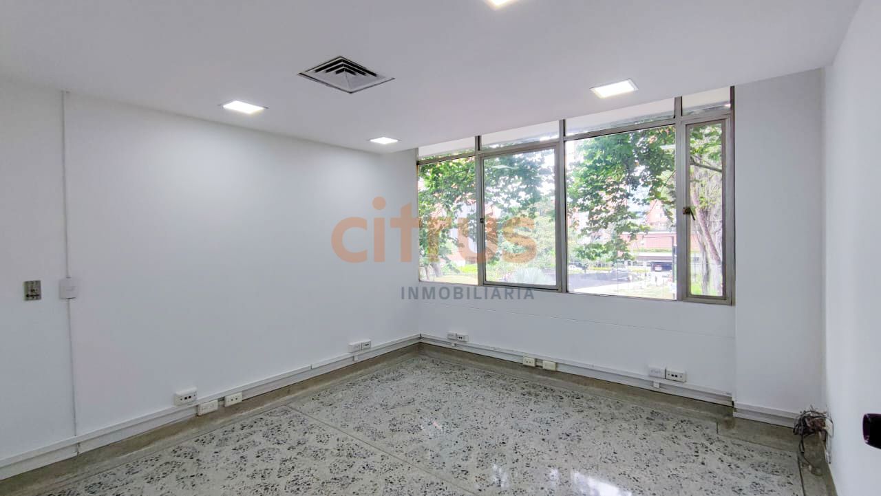 Oficina en arriendo Antioquia Medellín Santa Maria De Los Angeles 15 m2 Habitaciones 0 Baños 0 Garajes 0 Precio $2100000