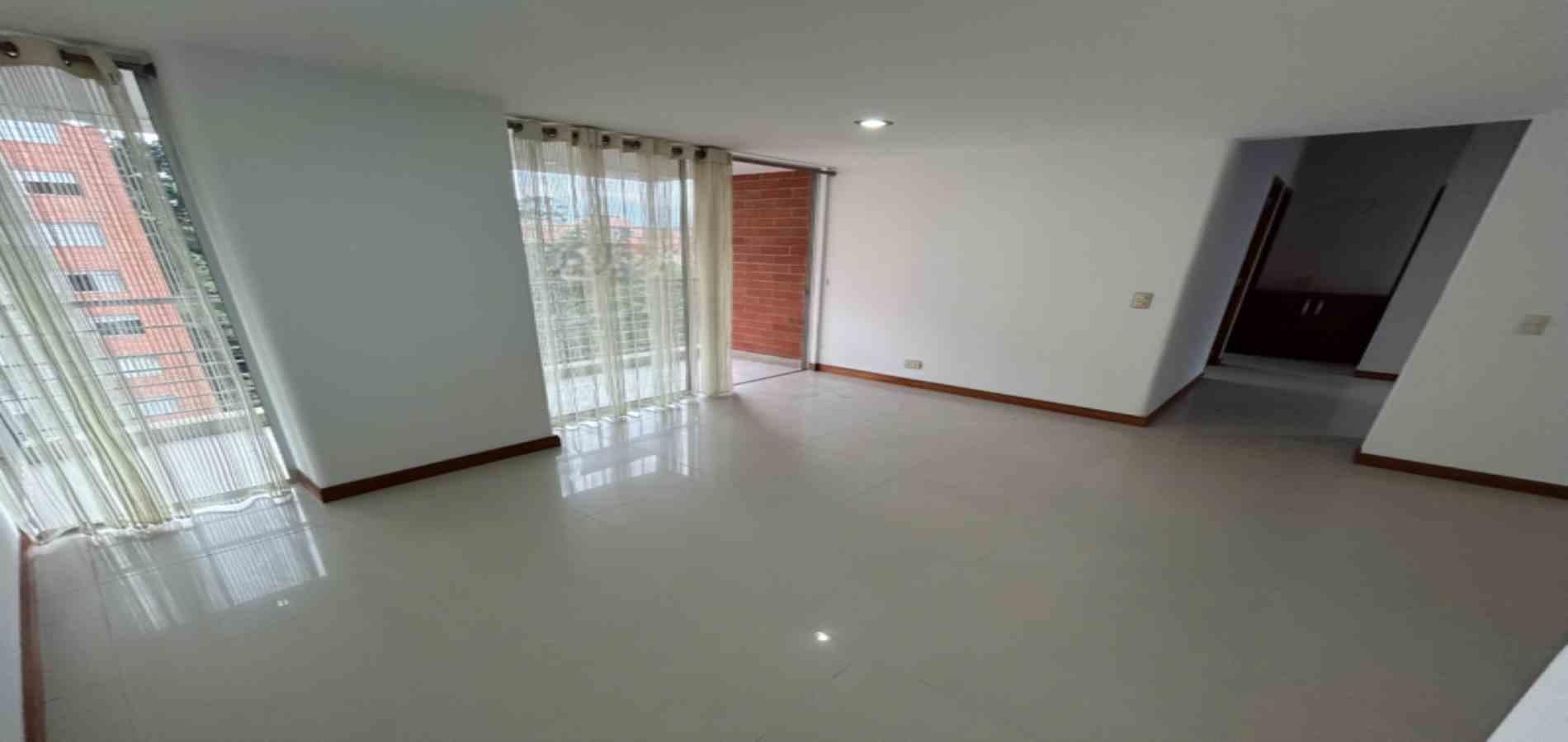 Apartamento en arriendo Antioquia Envigado Tierra Grata 75 m2 Habitaciones 2 Baños 2 Garajes 2 Precio $3800000