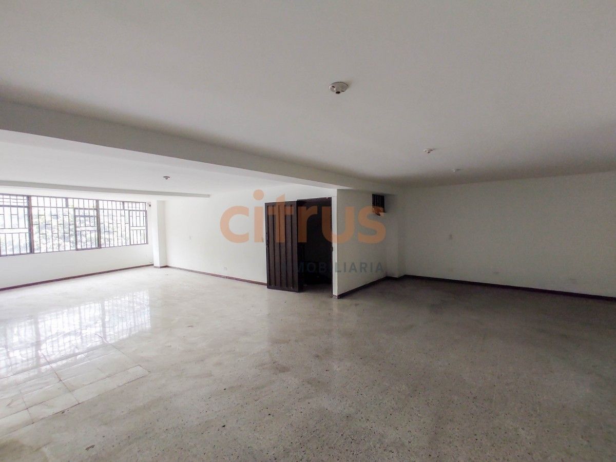 Bodega en arriendo Antioquia Medellín Los Pinos 90 m2 Habitaciones 0 Baños 2 Garajes 0 Precio $2400000