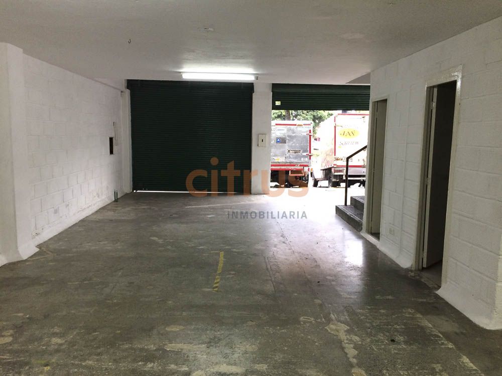 Bodega en venta Antioquia Medellín Caribe 209 m2 Habitaciones 0 Baños 3 Garajes 2 Precio $1150000000