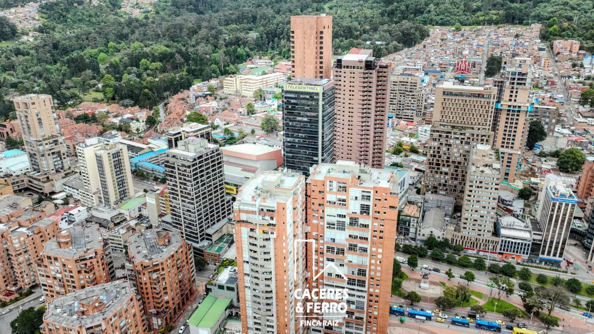 Oficina en arriendo Cundinamarca Bogotá Samper 109 m2 Habitaciones 0 Baños 3 Garajes 1 Precio $10000000