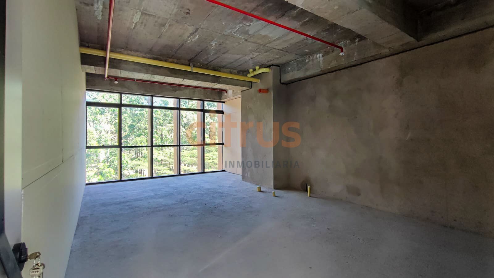 Oficina en arriendo Antioquia Medellín La Avanzada 78 m2 Habitaciones 0 Baños 0 Garajes 2 Precio $7000000