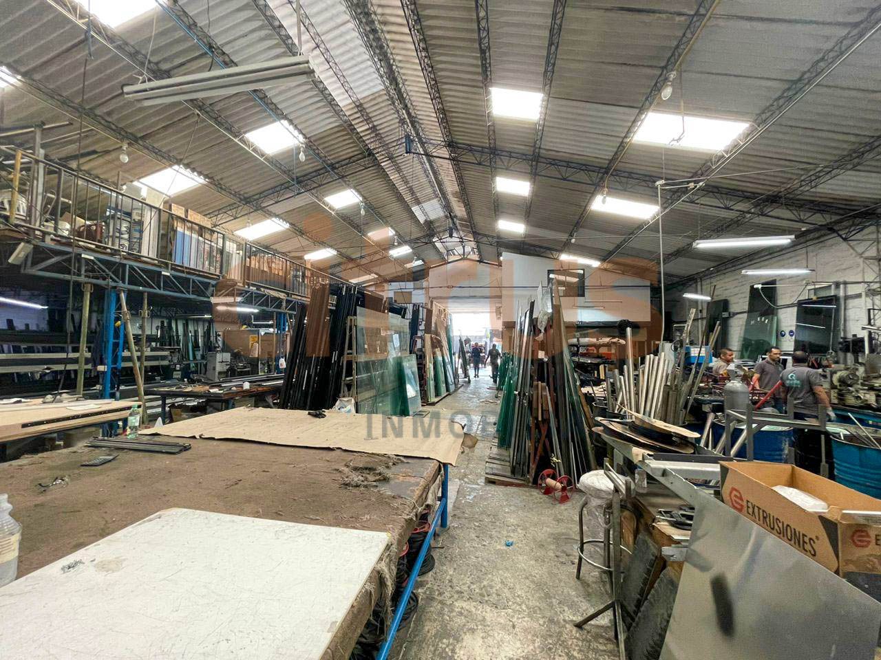 Bodega en venta Antioquia Medellín Shellmar 832 m2 Habitaciones 0 Baños 2 Garajes 0 Precio $5000000000