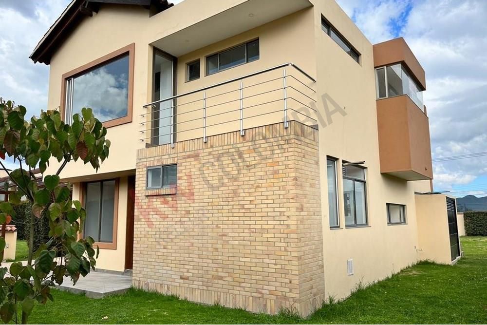 Casa en arriendo Cundinamarca Cajicá Br San Antonio 205 m2 Habitaciones 3 Baños 4 Garajes 6 Precio $7000000