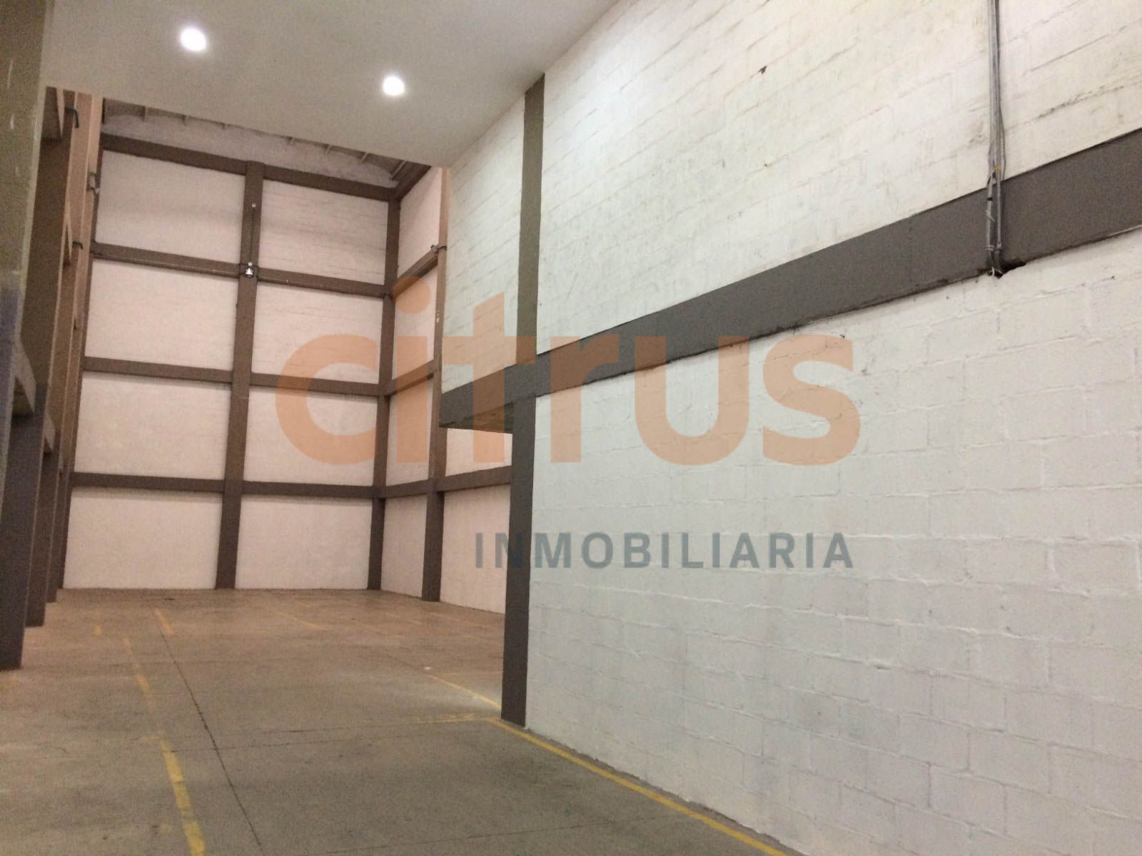 Bodega en venta Antioquia Itagüí Santa Maria Et Iii 688 m2 Habitaciones 0 Baños 5 Garajes 3 Precio $3700000000