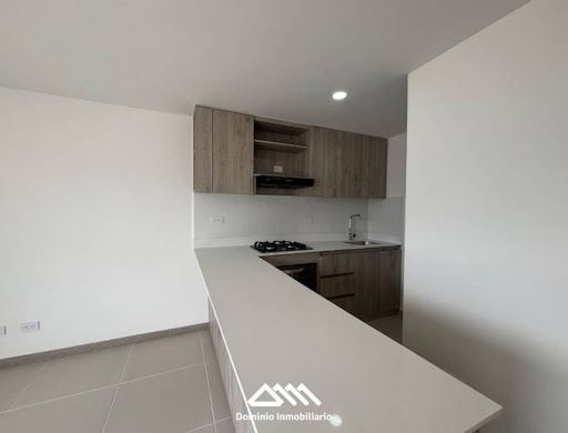 Apartamento en arriendo Antioquia Itagüí Zona Industrial 1 68 m2 Habitaciones 3 Baños 2 Garajes 1 Precio $2800000