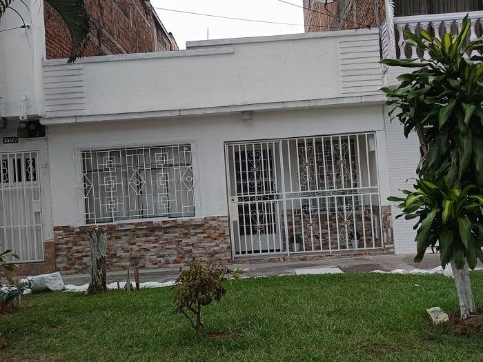 Casa en venta Valle Del Cauca Cali El Dorado 168 m2 Habitaciones 4 Baños 2 Garajes 0 Precio $400000000