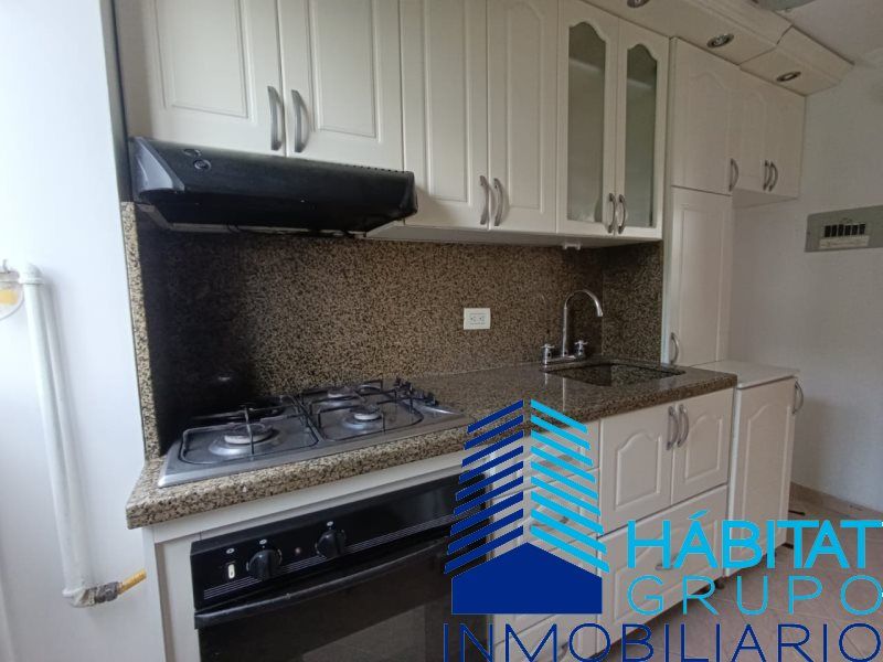 Apartamento en arriendo Antioquia Medellín Simesa 70 m2 Habitaciones 3 Baños 2 Garajes 0 Precio $3200000
