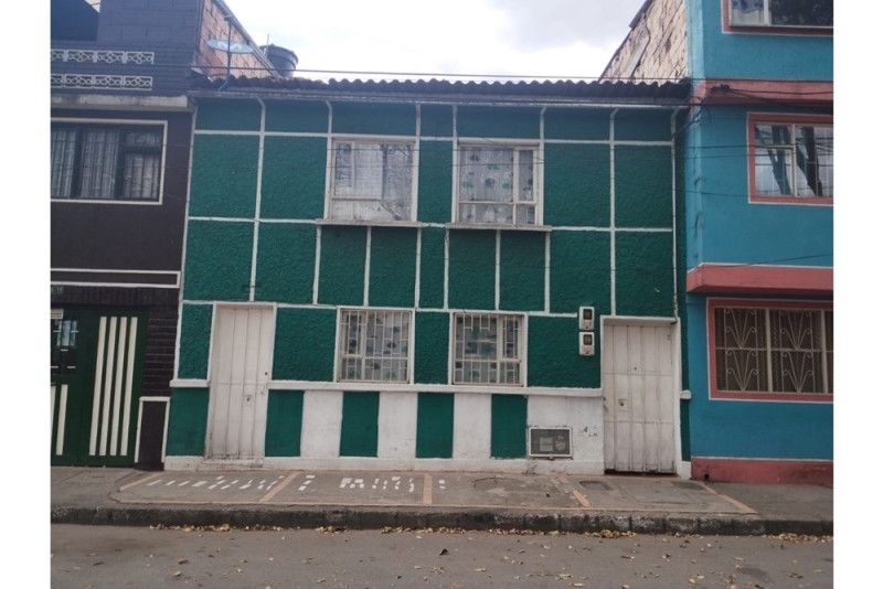 Casa en venta Cundinamarca Bogotá El Real 163 m2 Habitaciones 7 Baños 2 Garajes 0 Precio $500000000