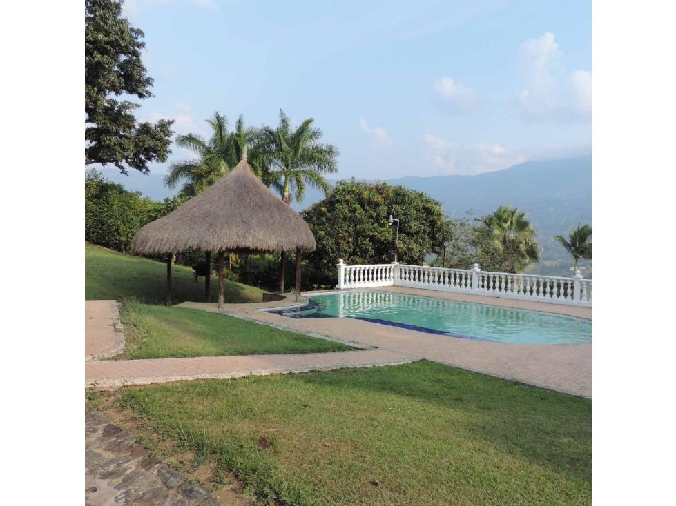 Finca en venta Antioquia Girardota Girardota 600 m2 Habitaciones 4 Baños 4 Garajes 20 Precio $6200000000