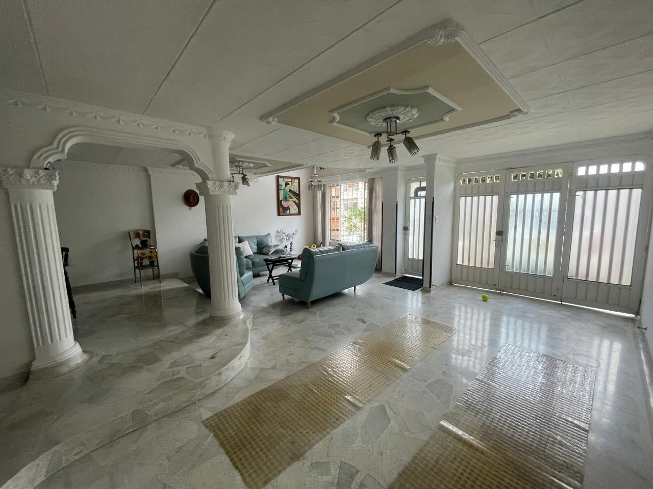 Casa en venta Santander Bucaramanga Fontana 197 m2 Habitaciones 4 Baños 4 Garajes 1 Precio $720000000