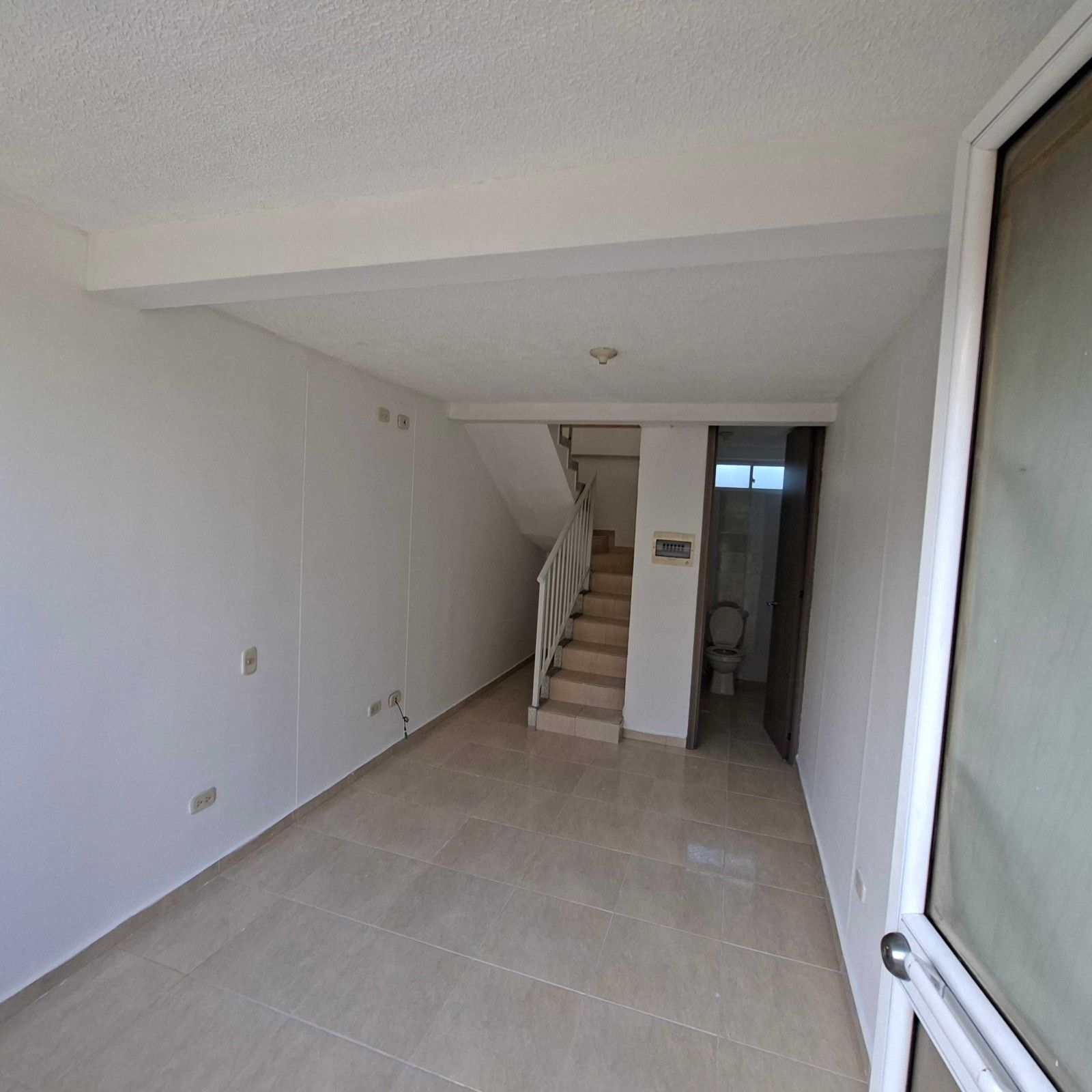 Local en venta Santander Floridablanca Santana 28 m2 Habitaciones 0 Baños 1 Garajes 1 Precio $210000000