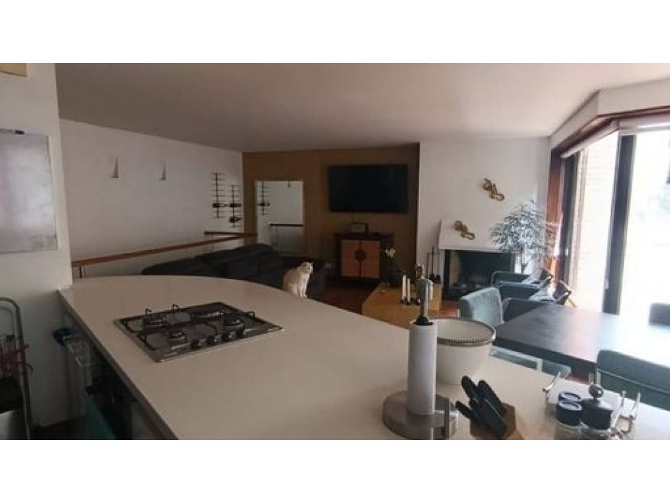 Apartamento en venta Cundinamarca Bogotá La Cabrera 100 m2 Habitaciones 3 Baños 2 Garajes 2 Precio $1200000000
