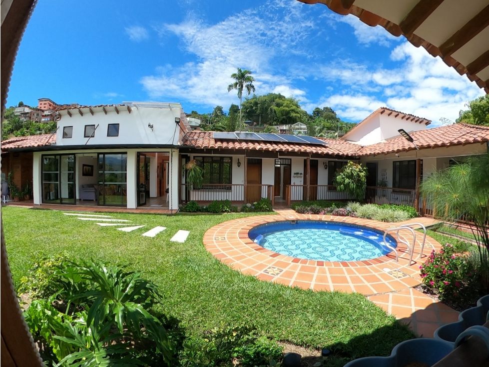 Casa Campestre en venta Caldas Manizales Manizales 300 m2 Habitaciones 4 Baños 5 Garajes 3 Precio $2500000000