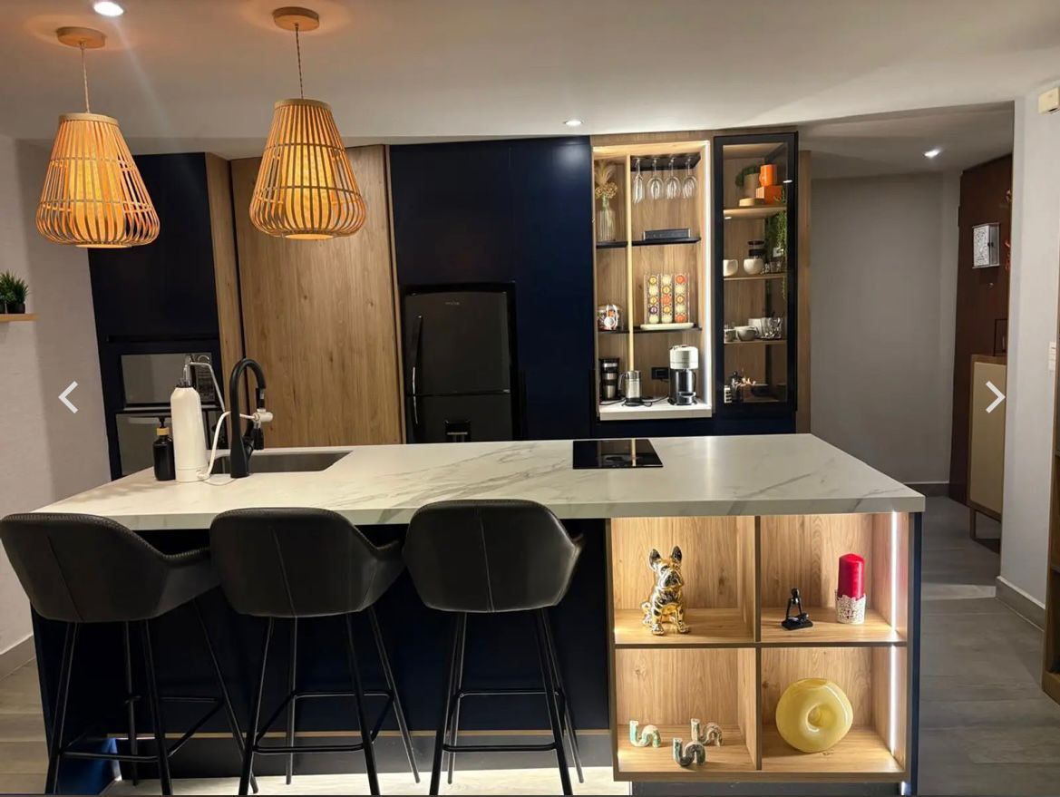 Apartamento en venta Cundinamarca Bogotá El Rosario 100 m2 Habitaciones 3 Baños 3 Garajes 2 Precio $400000000