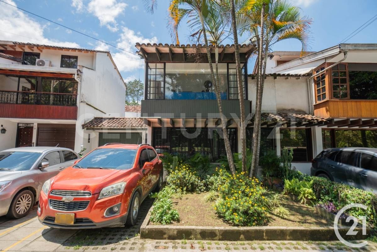 Oficina en venta Antioquia Envigado Bosques De Zúñiga 189 m2 Habitaciones 0 Baños 5 Garajes 4 Precio $1400000000