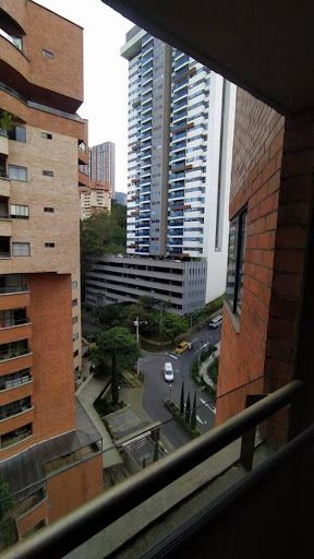 Apartaestudio en arriendo Antioquia Sabaneta Holanda 65 m2 Habitaciones 1 Baños 2 Garajes 1 Precio $2100000