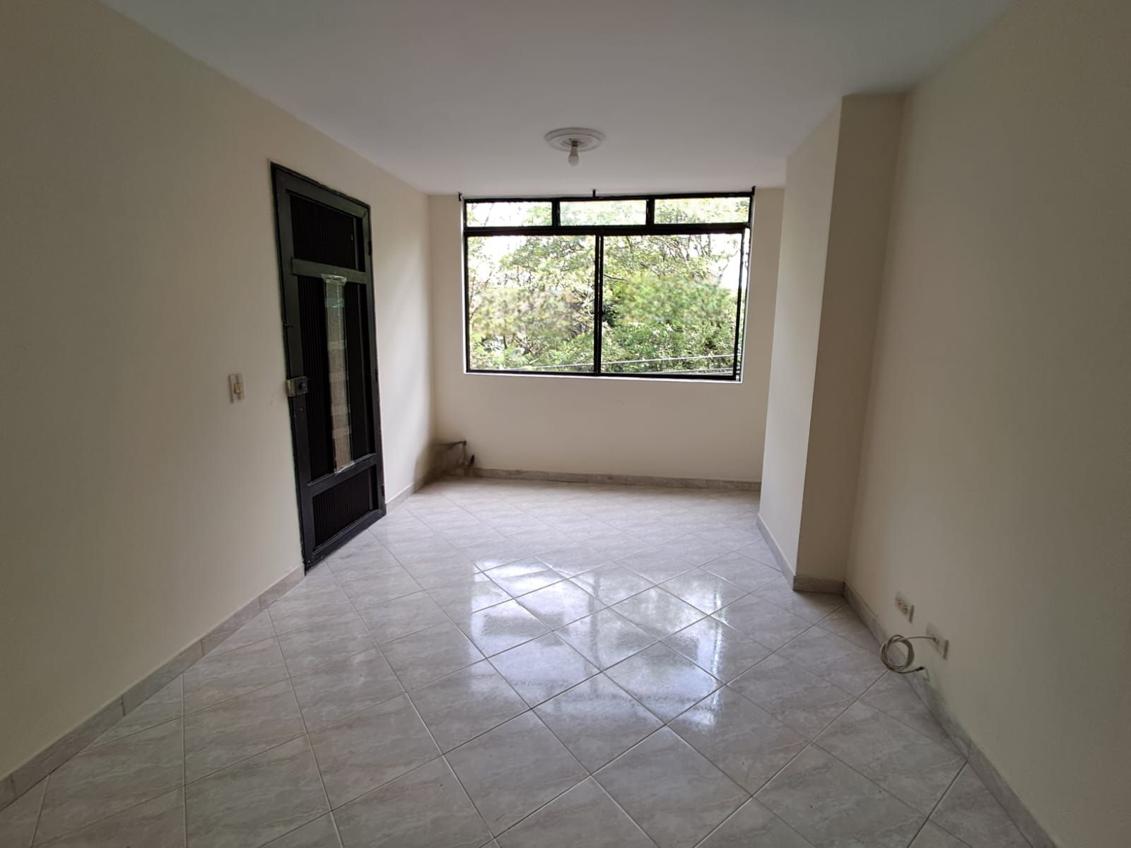 Apartamento en arriendo Antioquia Medellín La Palma 70 m2 Habitaciones 2 Baños 2 Garajes 0 Precio $1900000