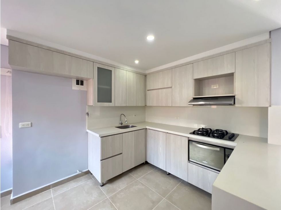 Apartamento en venta Antioquia Envigado La Mesa 102 m2 Habitaciones 4 Baños 2 Garajes 2 Precio $535000000