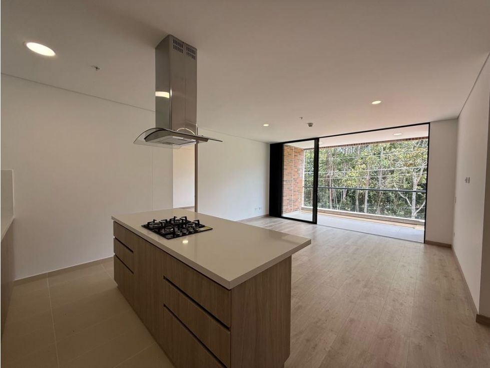 Apartamento en arriendo Antioquia El Retiro El Retiro 100 m2 Habitaciones 2 Baños 3 Garajes 2 Precio $4000000